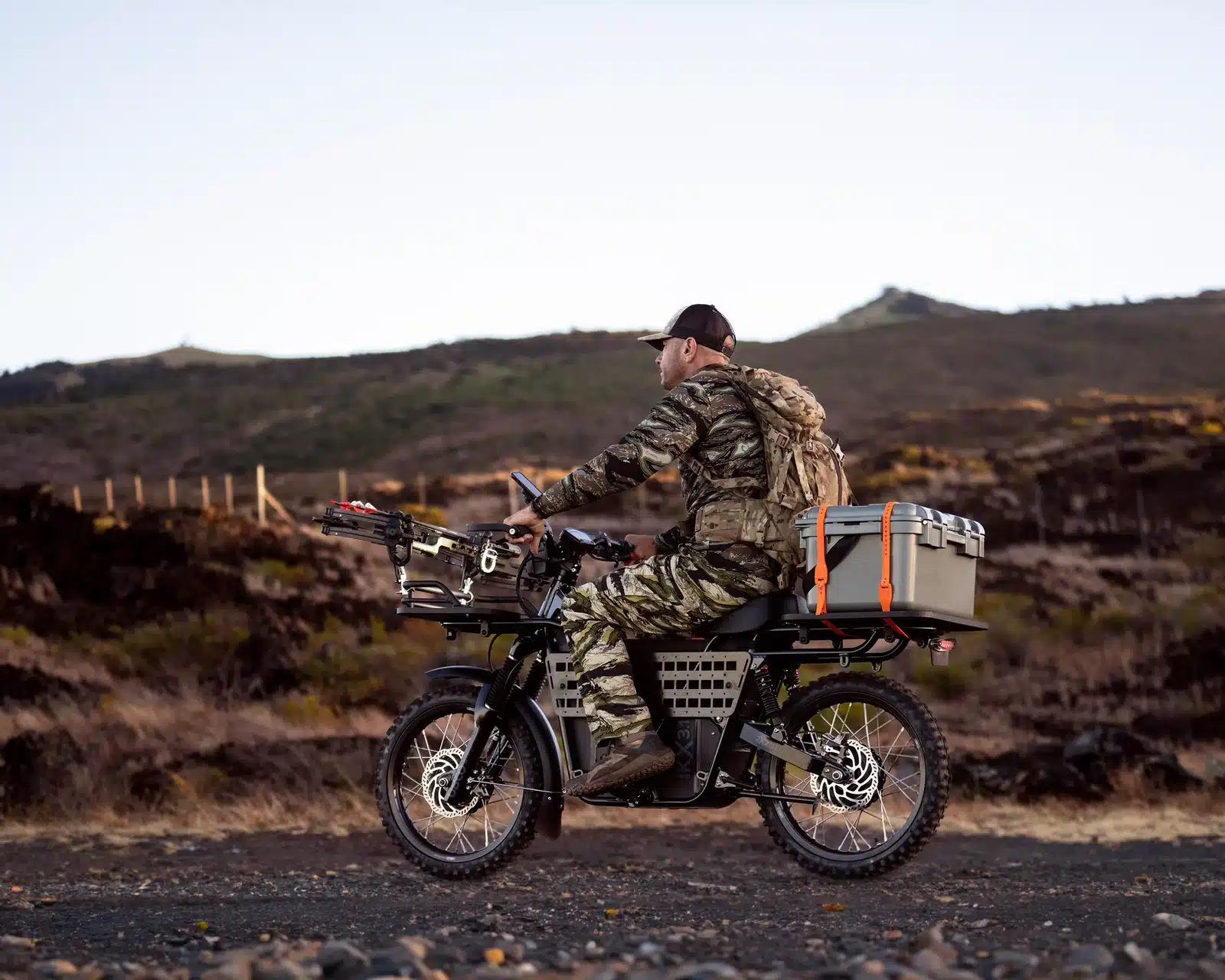 MOTO ELECTRICA UBCO 2X2 HUNT EDITION - Imagen 8