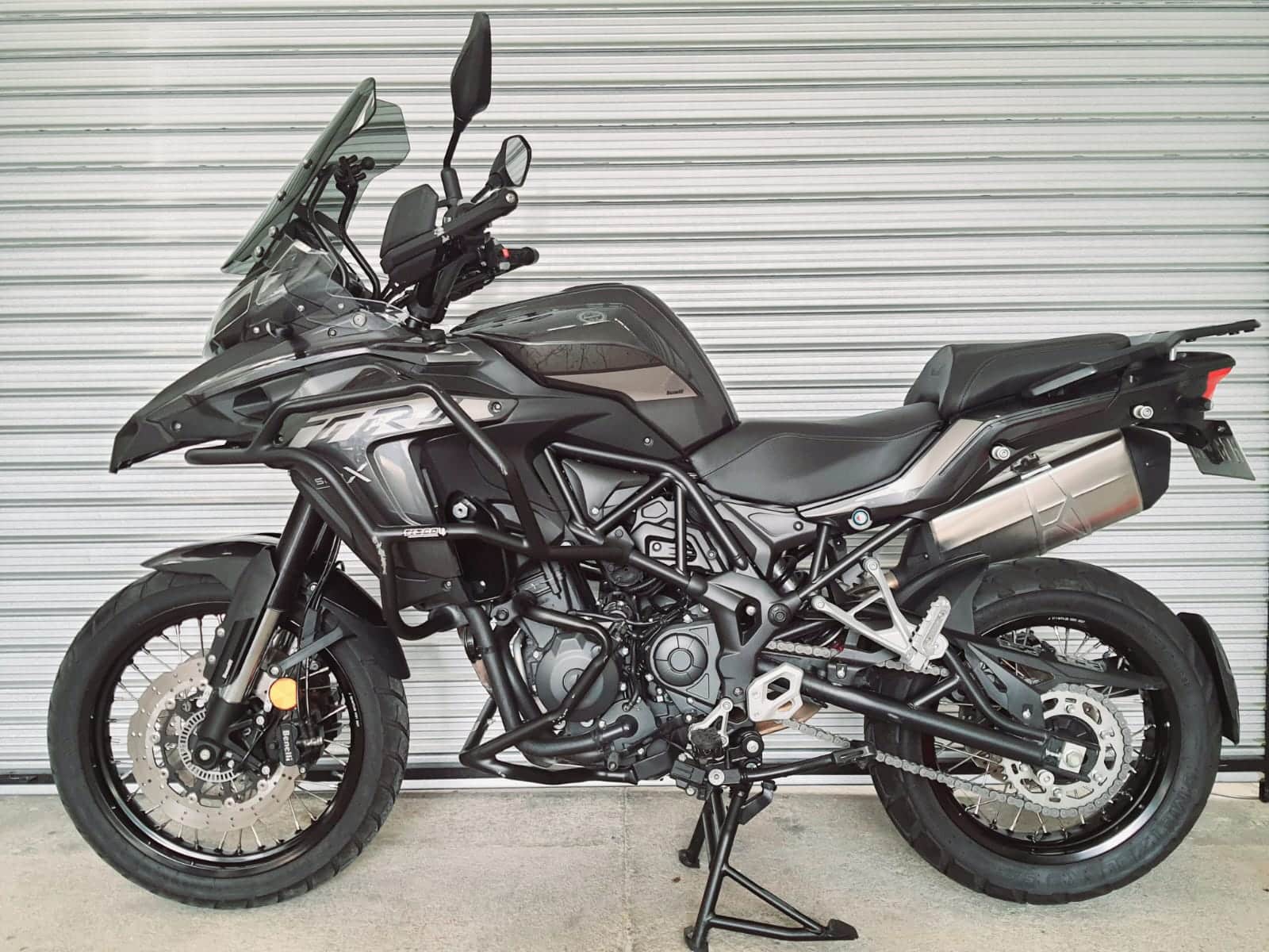 MOTO A GASOLINA BENELLI TRK 502