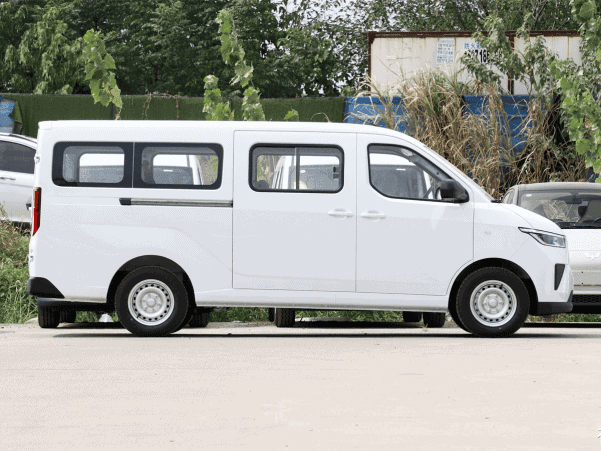 MICROBÚS ELÉCTRICO / WULING YANGGUANG PASSENGER VAN EV - Imagen 6
