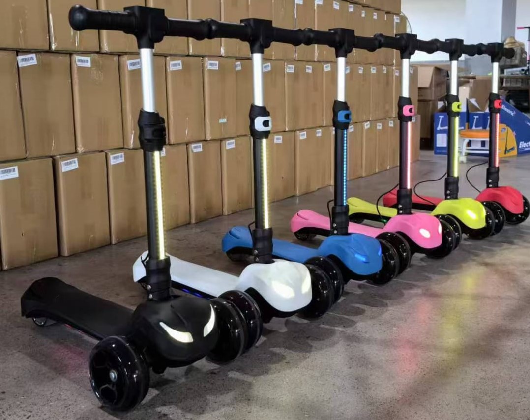 SCOOTER ELECTRICO ME PARA NIÑOS / ME KIDS ELECTRIC SCOOTER